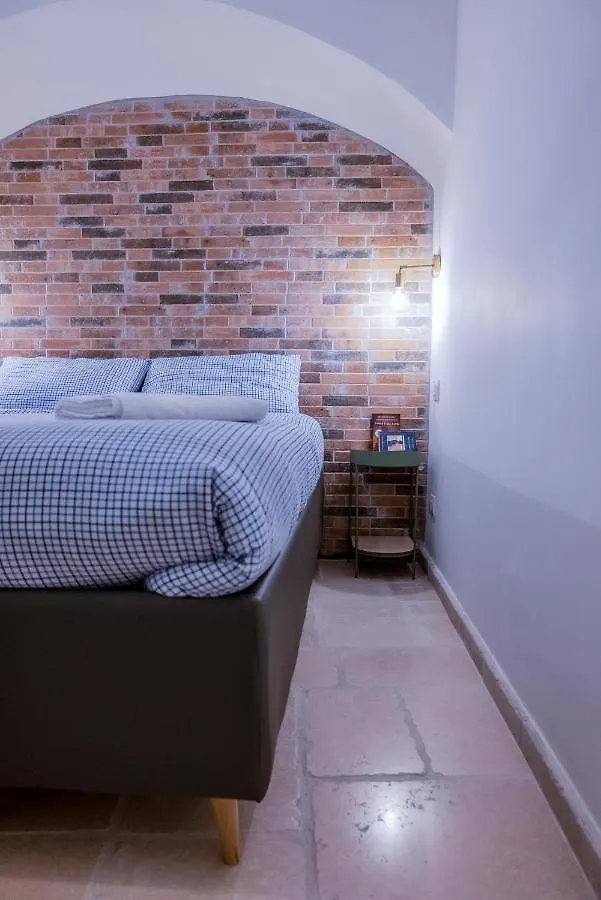 Conte Di Puglia Apartment Bari